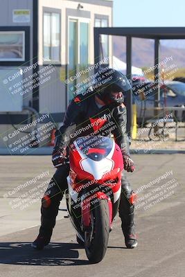 media/Mar-24-2025-Moto Forza (Mon) [[57ce5c5cff]]/Around the Pits/